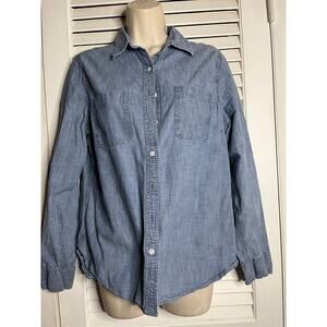 Lands' End denim shirt Size M 100% cotton2 pockets‎ white buttons